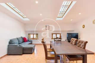 Etagenwohnung  C/ dels catalans. Piso en venta en ciutat vella