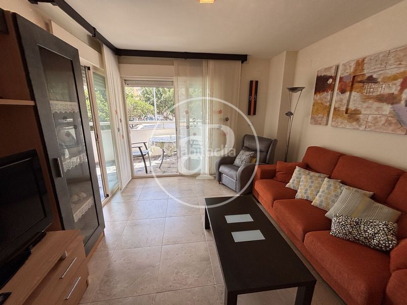 Foto a0d2e2f7-5d97-41f3-98c4-9417bd531f0f. Pis amb calefacció aparcament piscina a Playa Poniente Benidorm