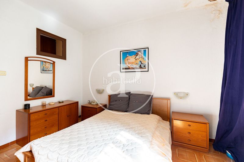 Foto 10e79931-8555-4fc6-a711-846412e0d432. Casa pareada casa en venta en les corts en Sant Ramon - Maternitat Barcelona