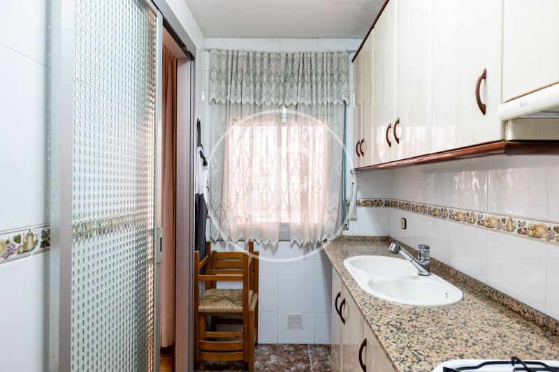 Foto dcee44cf-3fca-4724-ae6f-059cf1aff643. Casa pareada casa en venta en les corts en Sant Ramon - Maternitat Barcelona