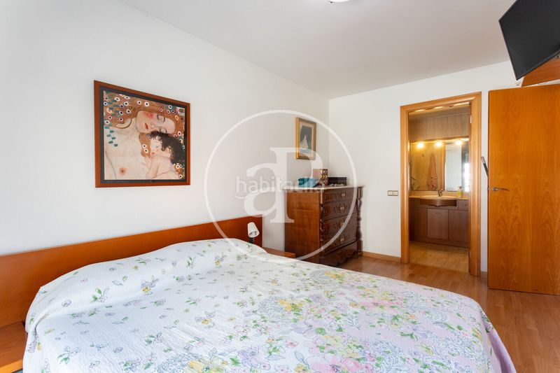 Foto 4e815873-d83e-4509-9be9-32b53a4812ce. Casa adosada casa en venta en Catalunya - Fontetes Cerdanyola del Vallès