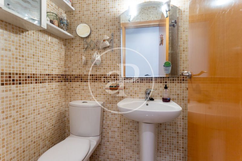 Foto 7d7784b2-273b-4093-9f8e-cc3af0d5885b. Casa adosada casa en venta en Catalunya - Fontetes Cerdanyola del Vallès