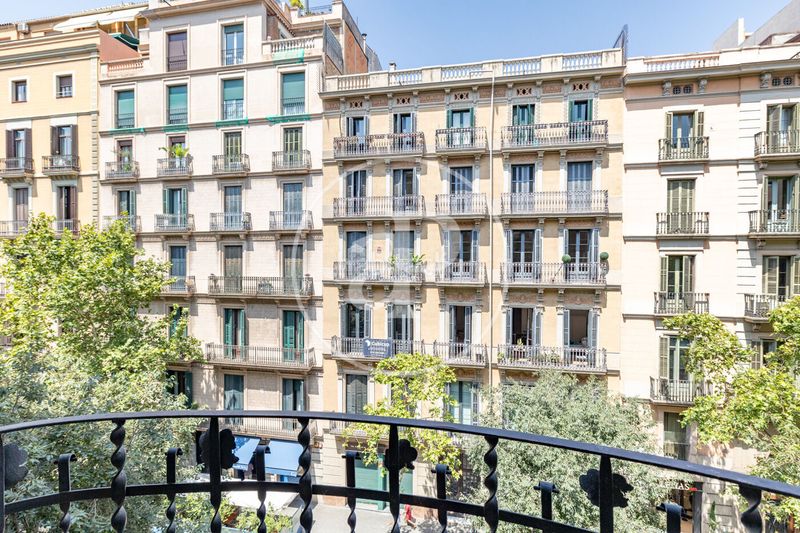 Foto 10bc92d3-0631-418c-ae52-ec2d95afc0c9. Pis amb calefacció a Dreta de l´Eixample Barcelona