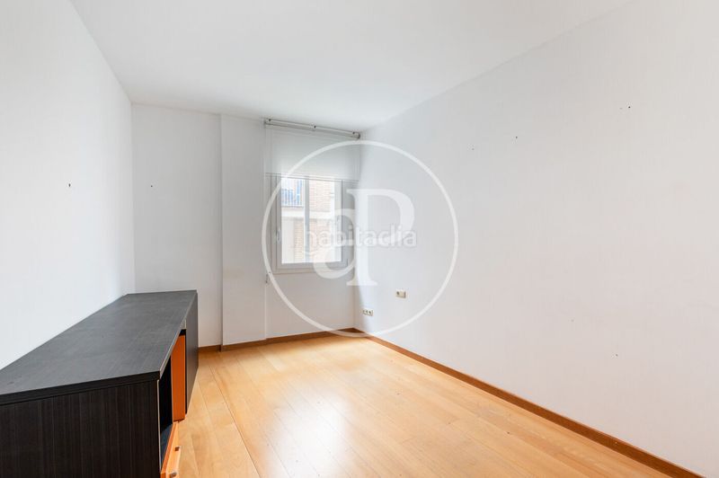 Foto 548624e9-9238-4985-b22e-3bb24f4fceeb. Pis amb calefacció aparcament a Sarrià Barcelona