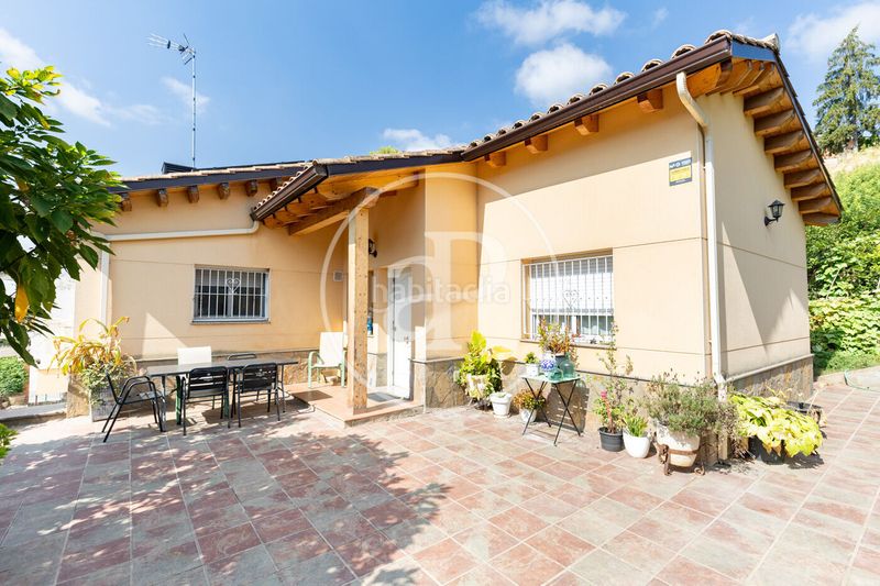 Foto 09b996f2-74fe-4c15-92c7-169db9edd8ee. Casa amb calefacció aparcament a Sant Muç Rubí