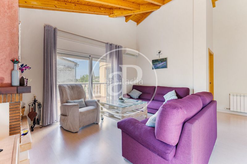 Foto b5ee325e-dc21-408f-93d7-13a3ba98c591. Casa amb calefacció aparcament a Sant Muç Rubí