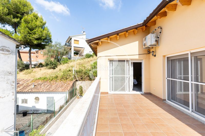 Foto dd498191-5268-4310-bed8-9b495d023983. Casa amb calefacció aparcament a Sant Muç Rubí