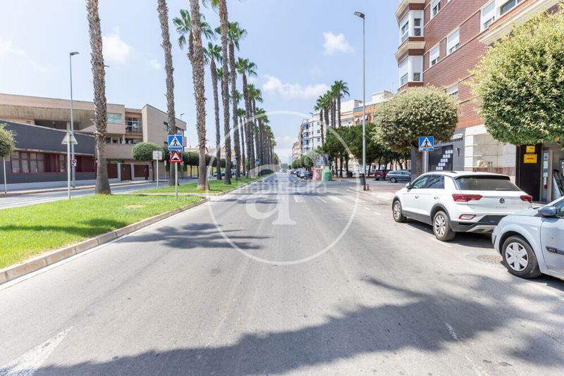 Foto d6096d35-b30a-4bc3-a9a4-74d606ceea97. Pis amb calefacció aparcament a Piscinas Burriana