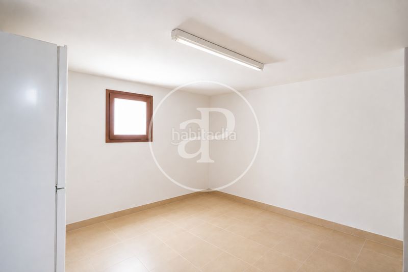 Foto 4949fdfb-ea23-4bec-85fe-1c3b78216d4d. Casa adossada amb calefacció aparcament a Mareny de Barraquetes Sueca