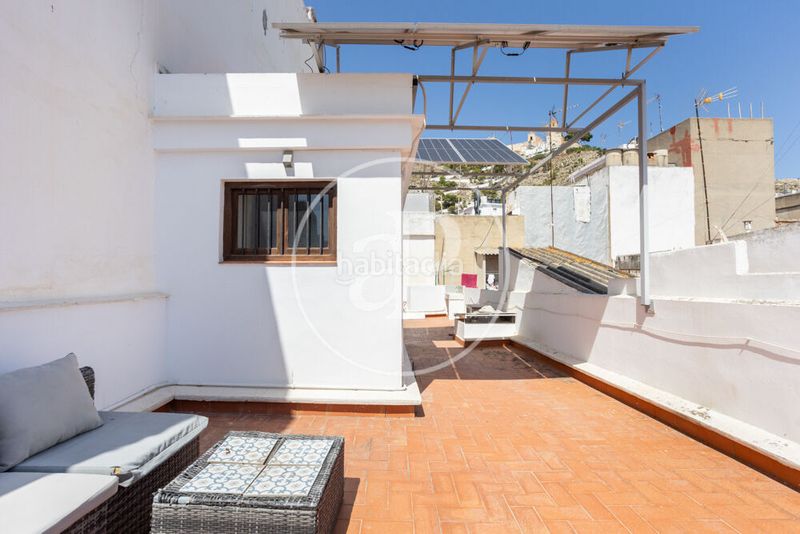Foto c09fa6db-1a80-4717-afe9-5565a9b28fb4. Casa aparellada amb calefacció a pueblo de Cullera Cullera