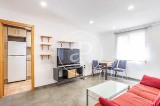 Rent Flat  C. del doctor nicasi benlloch. Piso en alquiler en benicalap