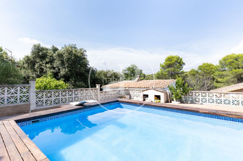 Foto 60996e10-f724-4126-b2d1-ee46aa3f2391. Pis amb calefacció aparcament piscina a Els Avets-Can Serrafossà-Ximelis Rubí