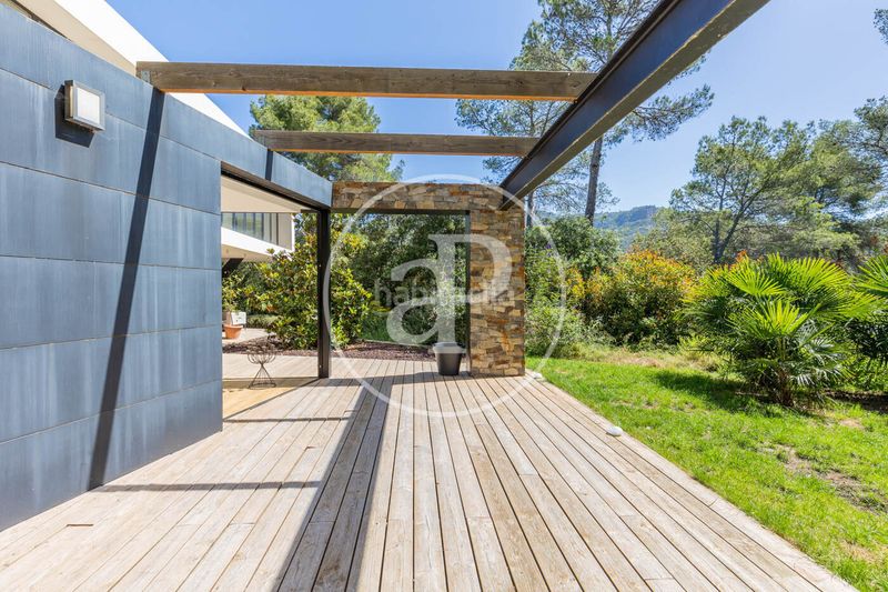 Foto 7ac5f672-9179-45ed-8381-a5e30b350405. Casa  en venta en Matadepera