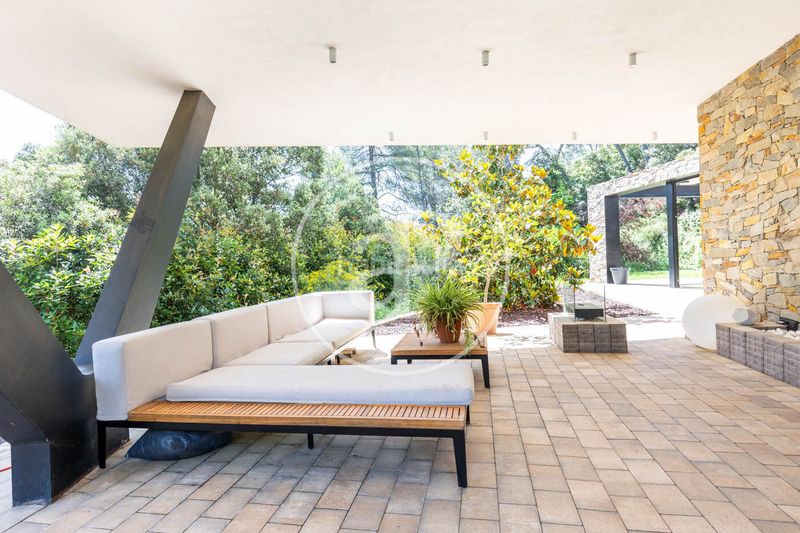 Foto d5d65a96-3efe-4955-8aa0-abd020336d25. Casa  en venta en Matadepera