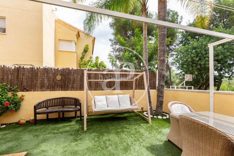 Foto 44c6cbb1-52a7-403d-99bf-ea27925bfc47. Casa aparellada amb calefacció aparcament piscina a Godelleta