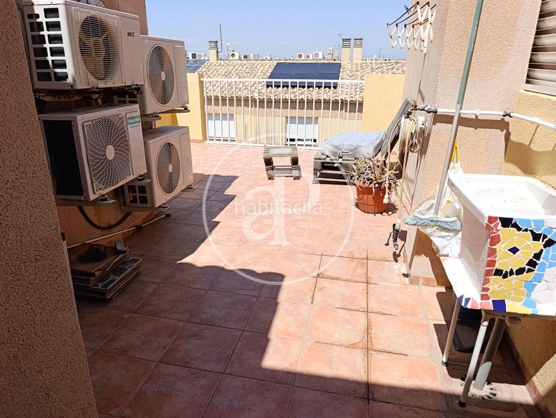 Foto 64ab9a9a-15b9-4020-ab10-f49649857af8. Casa adossada amb aparcament piscina a Playa-Ben Afeli Almazora / Almassora