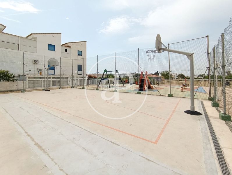 Foto f56cff2d-0a3e-497b-a331-c6b0577b2d47. Casa adossada amb aparcament piscina a Playa-Ben Afeli Almazora / Almassora