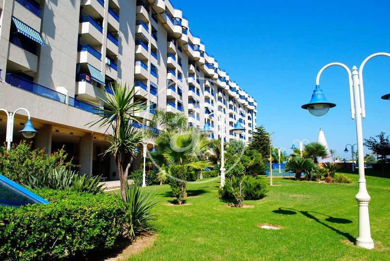 Foto cb024195-27ac-4f17-8238-9045308db502. Rent flat with heating parking pool in La Patacona Alboraya