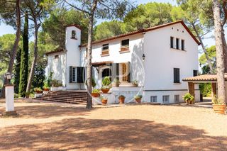 Casa  Passeig de rubí. Casa en venta en valldoreix