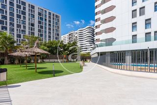 Pis  Carrer d'aarón vidal lópez. Piso en venta con terraza en venta en malilla