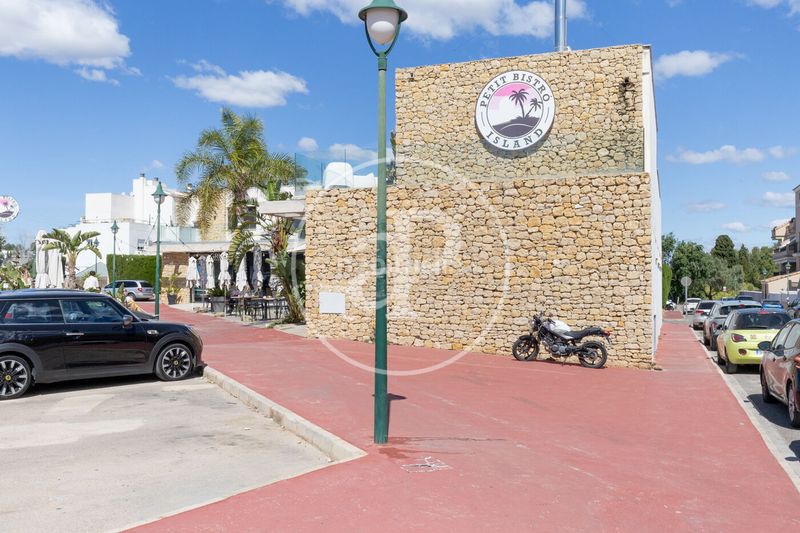 Foto 48ffd5ca-66f8-45d5-9213-f59d2fec7c0a. Dúplex amb calefacció aparcament piscina a Torre en Conill-Cumbres de San Antonio Bétera