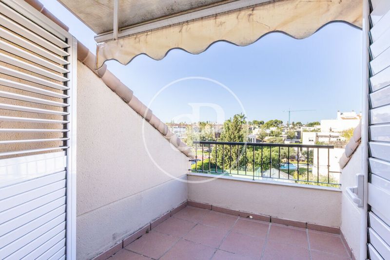 Foto b04ea1b9-dca9-428e-8e5d-a6afdf7da897. Zweistöckige wohnung mit heizung parking pool in Torre en Conill-Cumbres de San Antonio Bétera