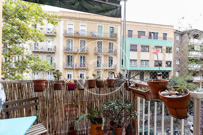 Foto 65370318-a59d-4f01-831c-2ae1a1330621. Pis amb calefacció a Sagrada Família Barcelona