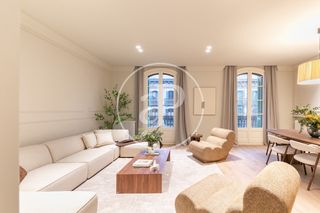 Miete Etagenwohnung  Carrer de pau claris. Vivienda en alquiler en el quadrat dor
