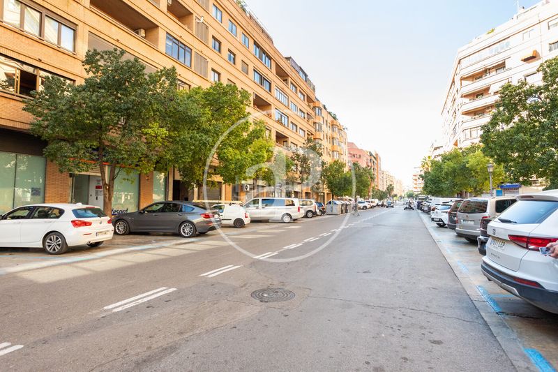 Foto b3d662ad-0666-427e-99d1-7e0b27145103. Etagenwohnung mit heizung in Nou Moles Valencia