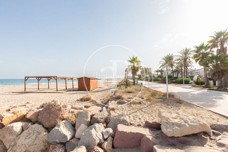 Foto 90c84b16-2030-48e9-914a-ae95e8a33f51. Etagenwohnung mit parking pool in Playa del Puig El Puig de Santa Maria