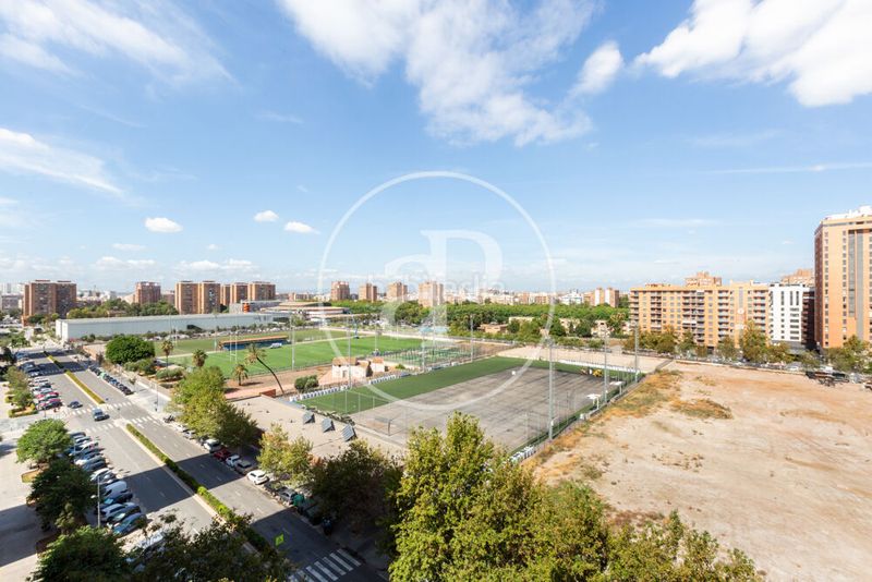 Foto 587951d1-d5aa-492c-876c-068cc5111010. Pis amb calefacció aparcament piscina a Na Rovella - Hermanos Maristas Valencia