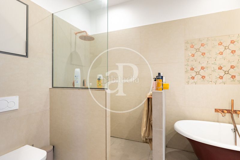 Foto 462981f0-88c1-4924-b124-9b8e68b96c79. Casa amb calefacció piscina a Putget - Farró Barcelona