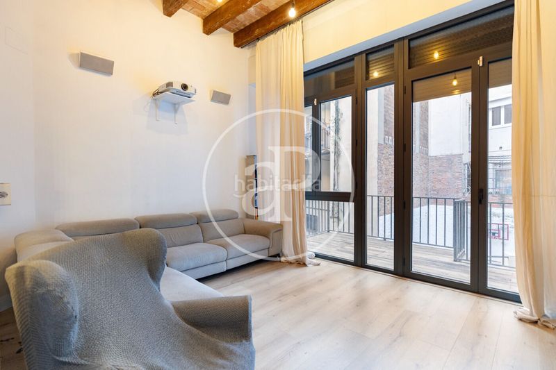 Foto 6398c6a2-6b39-447d-ba03-14dcf81178a5. Casa amb calefacció piscina a Putget - Farró Barcelona