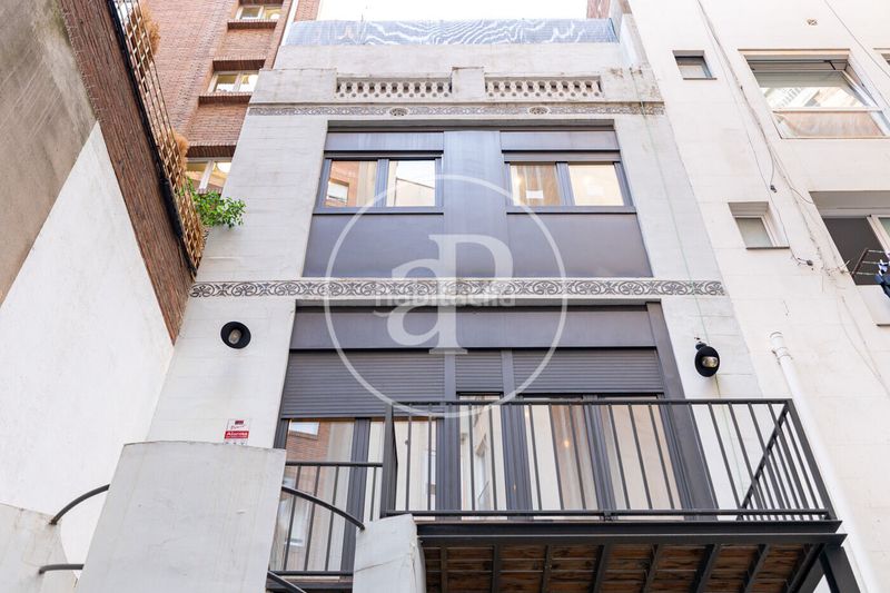 Foto d3ba3785-2958-453b-b446-e8838035f6e8. Casa amb calefacció piscina a Putget - Farró Barcelona