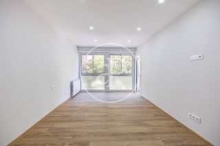 Etagenwohnung  Carrer del consell de cent. Piso en venta en lantiga esquerra de leixample