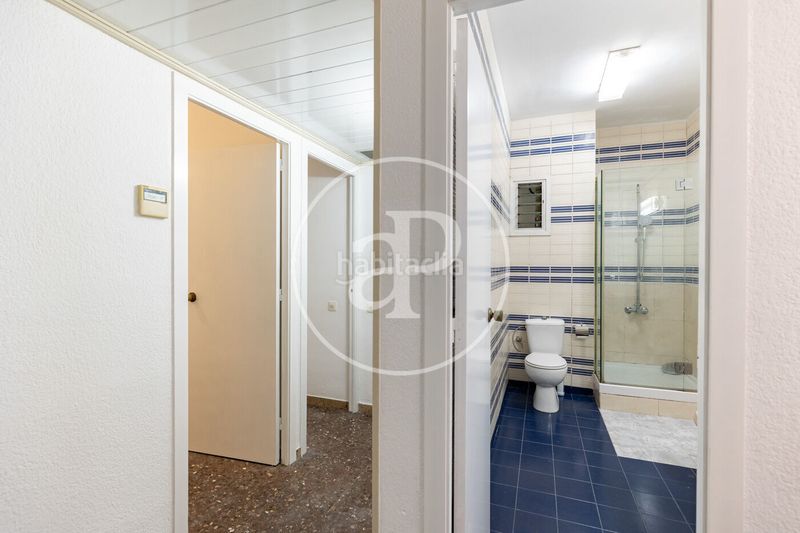 Foto a3dd3889-5ba8-4ae0-b8a5-b63c0ae58b40. Pis amb calefacció aparcament a Putget - Farró Barcelona