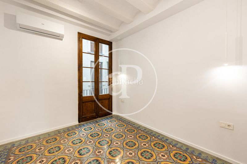 Foto cd0139c5-3a28-426a-b3e5-dbb759653366. Pis amb calefacció a Gòtic Barcelona