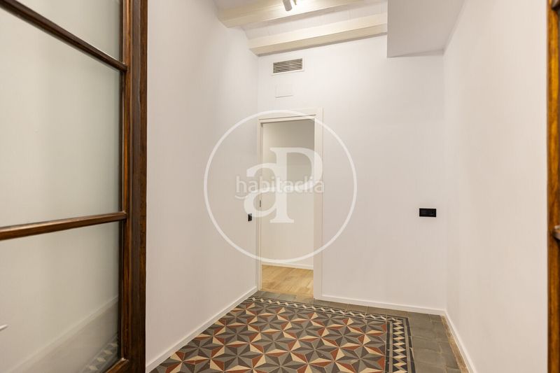 Foto a8d3df90-eb45-4247-b0df-d015d847dc03. Pis amb calefacció a Gòtic Barcelona