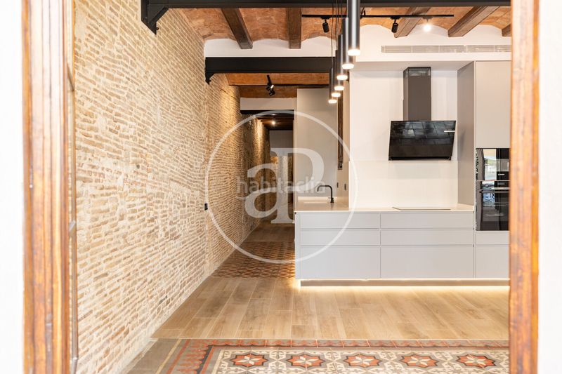 Foto a933f022-667f-4cd0-8380-b887366799df. Pis amb calefacció a Gòtic Barcelona