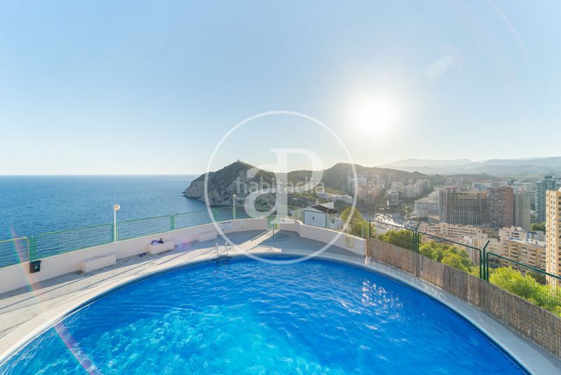 Foto 046810d8-a951-4f43-91ff-69ca65c7af72. Piso  en venta en Playa Poniente Benidorm
