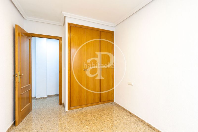 Foto 12a54f8a-4e08-471f-a05e-bb58f44d1aa9. Pis amb aparcament a L´Hort de Senabre Valencia