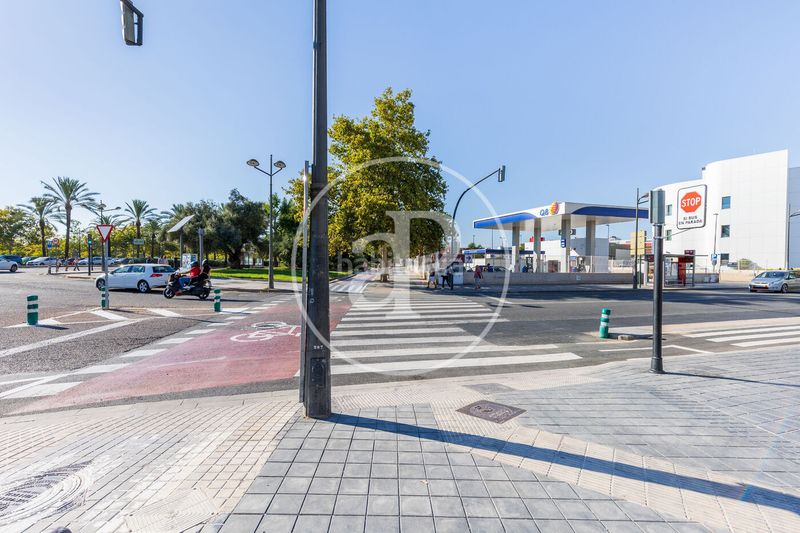Foto d8bdd8b2-6728-43df-8ea9-20b3e58f8653. Pis amb aparcament a L´Hort de Senabre Valencia
