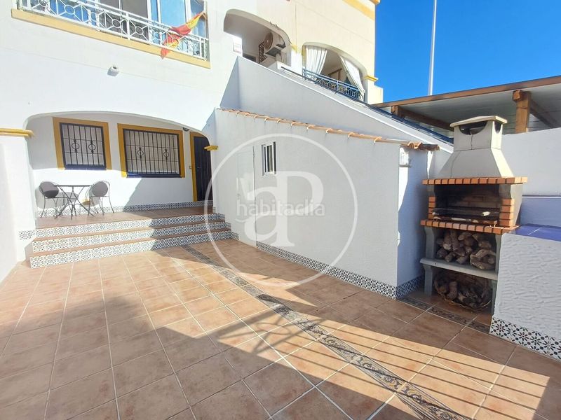 Foto 3d25de5a-0d10-4b54-adf7-f0744969ec1a. Miete zweistöckige wohnung mit parking pool in Monte Faro-Altomar II Santa Pola
