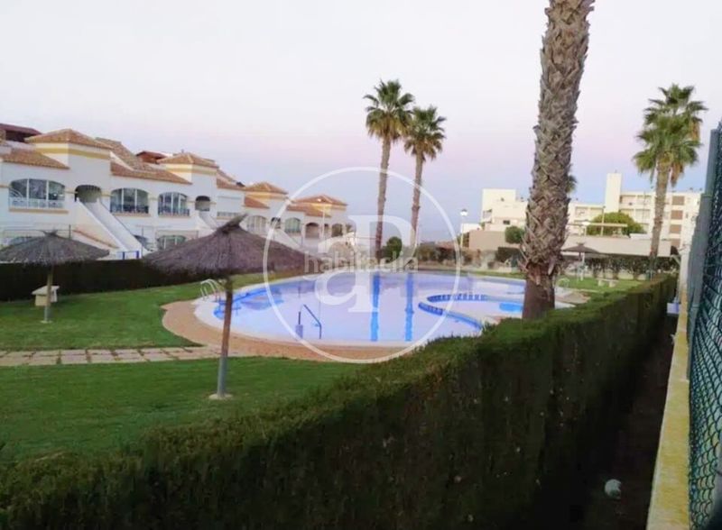 Foto d596cda7-dc83-4904-8b9e-79565ab6e4eb. Miete zweistöckige wohnung mit parking pool in Monte Faro-Altomar II Santa Pola