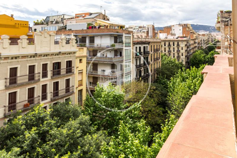 Foto 106d7a27-590e-46f5-8a67-f233a54b690b. Dachwohnung mit heizung in Dreta de l´Eixample Barcelona