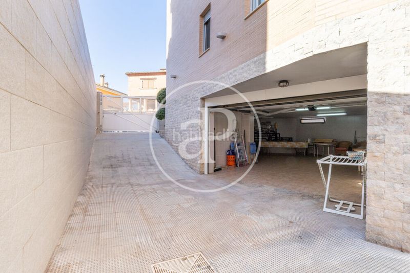 Foto 11ed7402-1fcf-4c48-ac65-4b7cfe5c2a7d. Casa amb calefacció aparcament piscina a Mareny Blau Sueca