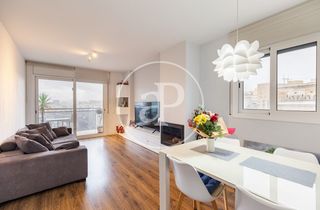 Àtic  Carrer de salvador. Ático en venta en hospitalet de llobregat