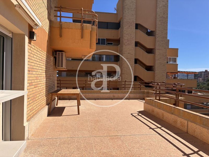Foto 154ed173-244b-4ed8-a9aa-2da194ebc129. Rent penthouse with heating parking in Los Arenales del Sol Elche / Elx