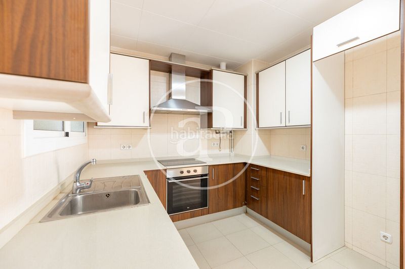 Foto 5b343e6b-96f5-4acb-be9a-3b367ed9da65. Piso  en venta en sarrià en Tres Torres Barcelona