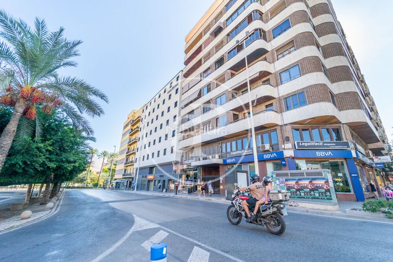 Foto f4987947-a60d-4d16-b63f-76037b367487. Pis amb calefacció a San Antón Alicante